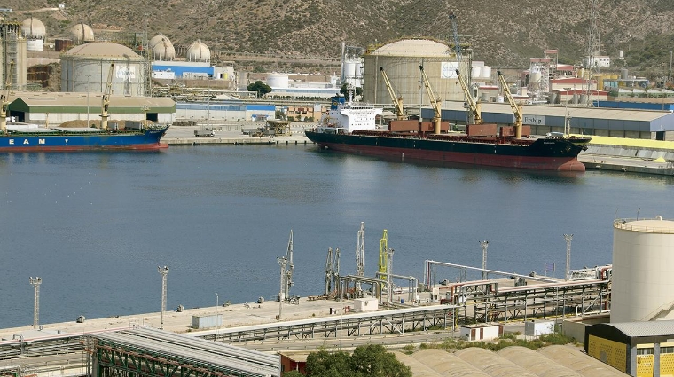Los graneles sólidos incrementan su tráfico un 22,85%.