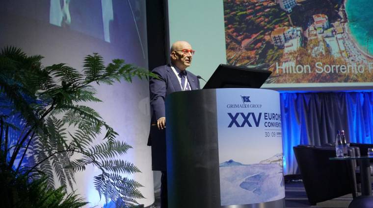 Emanuele Grimaldi, director general de Grupo Grimaldi, durante la apertura de la Euromed Convention que se celebra esta mañana en Sorrento. Foto: Fernando Vitoria.
