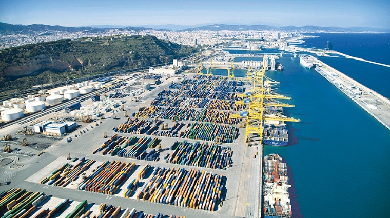 El tr&aacute;fico de contenedores del Puerto de Barcelona crece un 0,6%, llegando a los 2,5 millones de TEUs en los primeros nueve meses del a&ntilde;o.