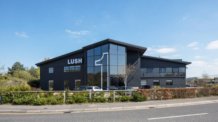 Centro de distribuci&oacute;n de LUSH en Poole, Reino Unido.