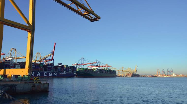 El objetivo de esta alianza es acelerar el desarrollo de soluciones innovadoras para el sector logístico-portuario. Foto: Raúl Tárrega.