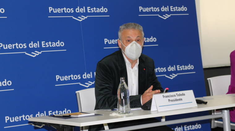 Francisco Toledo, presidente de OPPE, durante su rueda de prensa.