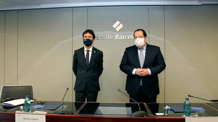 Port de Barcelona supera los niveles prepandemia al cierre de 2021