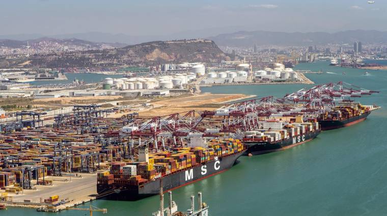 La licitación del piloto está incluida en la Fase Cero del Plan de Electrificación de Muelles del Port de Barcelona.