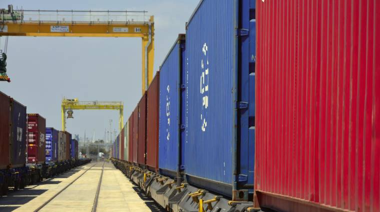 Los puertos son los grandes colaboradores de Adif para impulsar el tráfico ferroviario de mercancías.