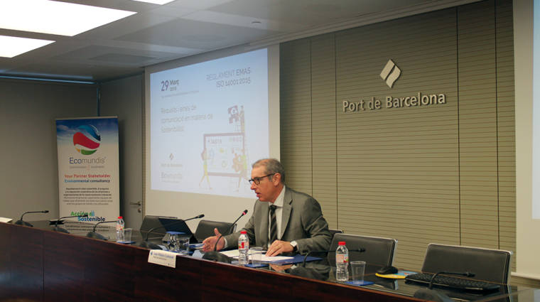 Jos&eacute; Alberto Carbonell, director general del Puerto de Barcelona, durante la inauguraci&oacute;n de la jornada. Foto JC Sarmentero.