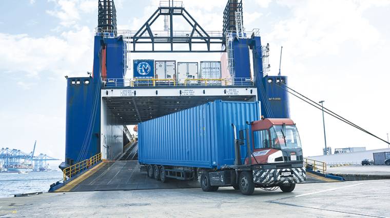 El TMCD ro-ro capt&oacute; en 2017 el 9,9% de la demanda de transporte internacional.