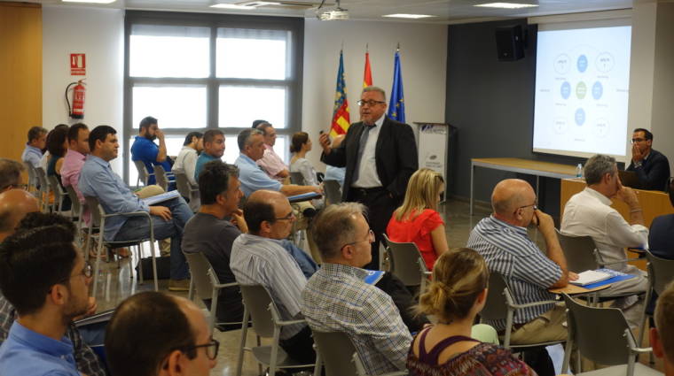 Asivalco ha desarrollado una jornada con la Universidad de Valencia para presentar el proyecto a las empresas.