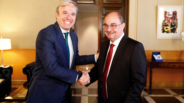 Jorge Azc&oacute;n, alcalde de Zaragoza, y Javier Lamb&aacute;n, presidente del Gobierno de Arag&oacute;n.