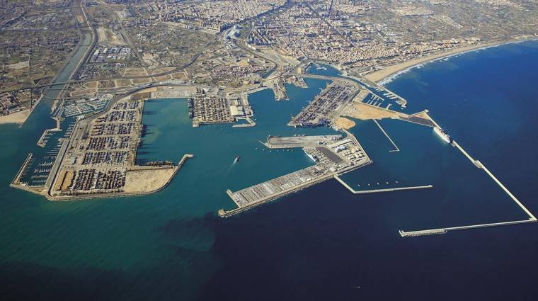 El puerto de Valencia, protagonista del debate en el Congreso.