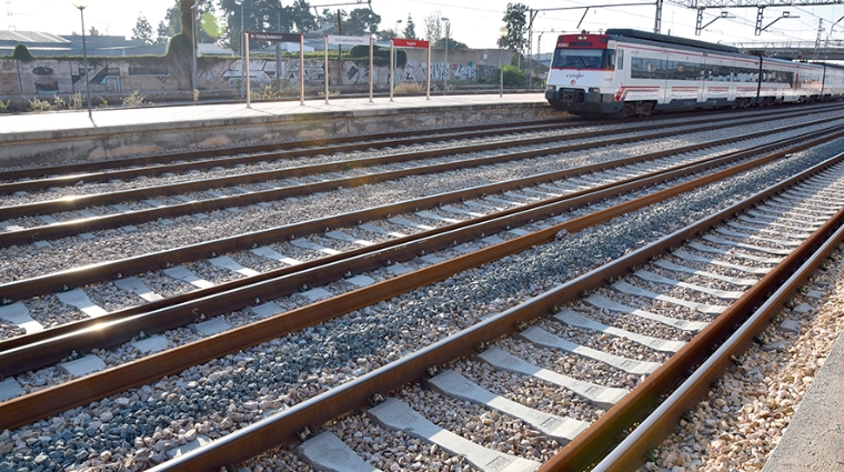 Sagunto se encuentra en la confluencia de los dos corredores ferroviarios.