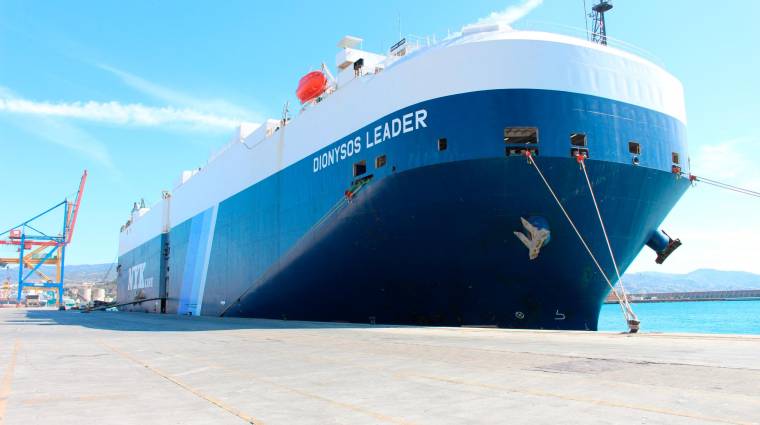 Actuando Marmedsa Noatum Maritime como agente marítimo, se descargarán aproximadamente 700 vehículos para su transbordo.