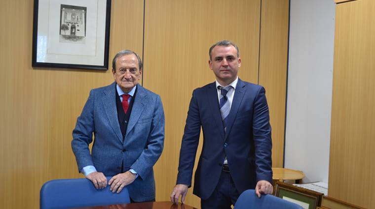Augusto Jannone, presidente de ProSevillaPort, y Sim&oacute;n Onrubia, gerente de la Asociaci&oacute;n.