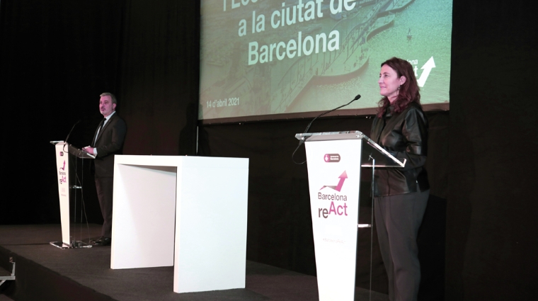 Jaume Collboni, primer teniente alcalde del Ayuntamiento de Barcelona; y Merc&egrave; Conesa, presidenta de la Autoridad Portuaria de Barcelona (APB). Foto J.J.M.