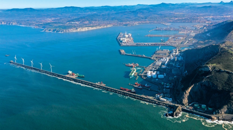 Imagen aérea del Puerto de Bilbao.