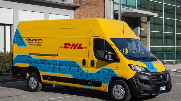 DHL adquiere 100 de las primeras furgonetas Fiat E-Ducato para su flota europea.