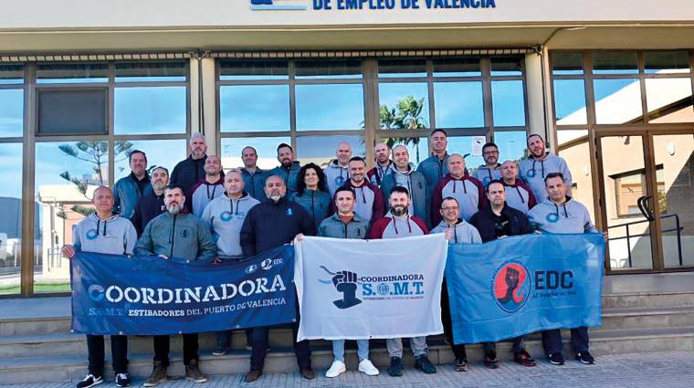 En la imagen, el equipo de campaña de Coordinadora SOMT de cara a las elecciones al Comité de Empresa del CPE Valencia que se celebrarán el 16 de febrero.
