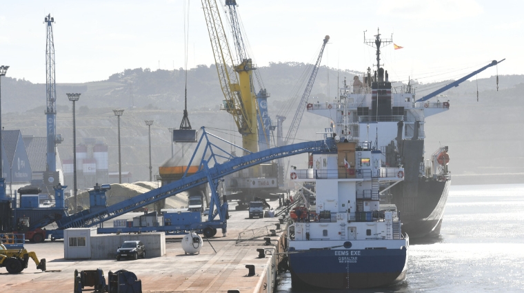 El presidente del Puerto de A Coru&ntilde;a, Mart&iacute;n Fern&aacute;ndez Prado, valora muy positivamente el acuerdo expresado por el ministro de Transportes y el presidente de la Xunta.