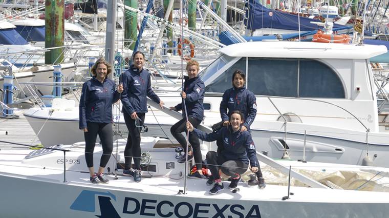 El equipo femenino de Decoexsa afrontaba la regata el fin de semana clasificado en un meritorio tercer puesto.