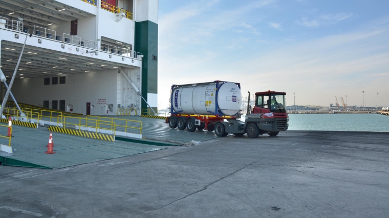 La terminal del Grupo Grimaldi en el Puerto de Valencia es una de las empresas que participa en este proyecto coordinado por la Fundación Valenciaport. Foto: Raúl Tárrega.