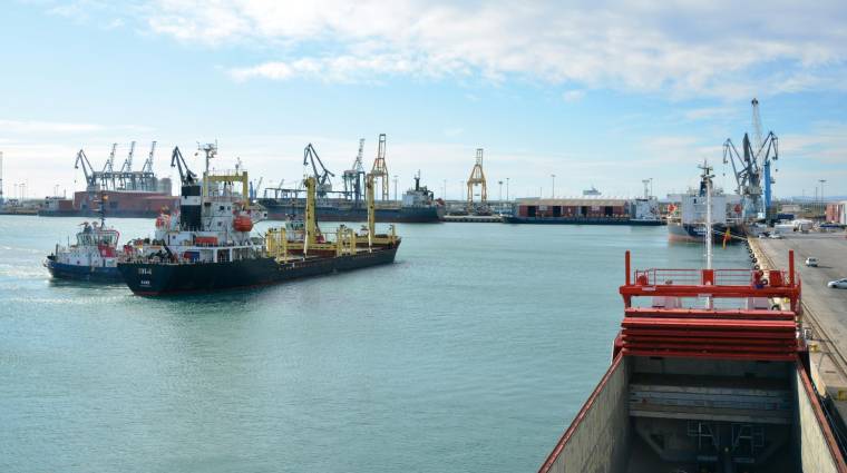 Hasta octubre, el Puerto de Sagunto superó los 7,8 millones de toneladas. Foto: DP.