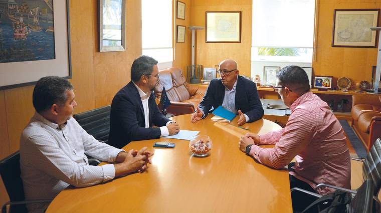 El Ayuntamiento de Santa Cruz de La Palma y la Autoridad Portuaria de Santa Cruz de Tenerife estrechan lazos de colaboración.