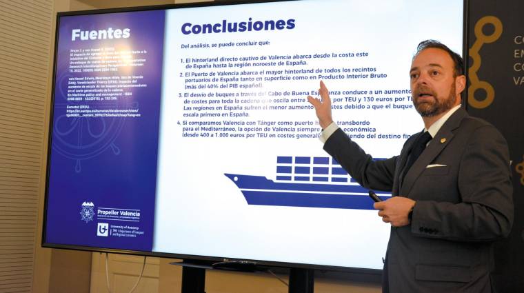 Alfredo Soler, presidente de Propeller Valencia, durante su intervención. Foto R. T.