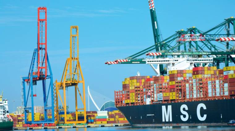 El Valencia Containerised Freight Index (VCFI) ha cerrado el año 2022 con una caída del -13,10% en diciembre respecto al mes de noviembre, el cuarto mes consecutivo de descenso. Foto F.V.