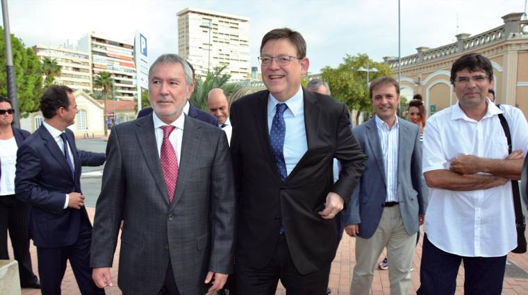 Juan Antonio Gisbert y Ximo Puig, el día de la toma de posesión del primero como presidente de la Autoridad Portuaria de Alicante. Foto. DP.