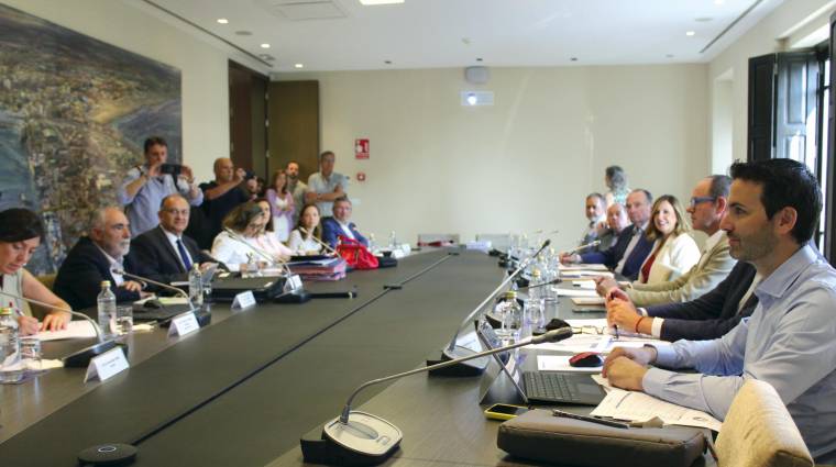 Reunión del Consejo de la AP de Valencia el viernes. Foto J.C.P.