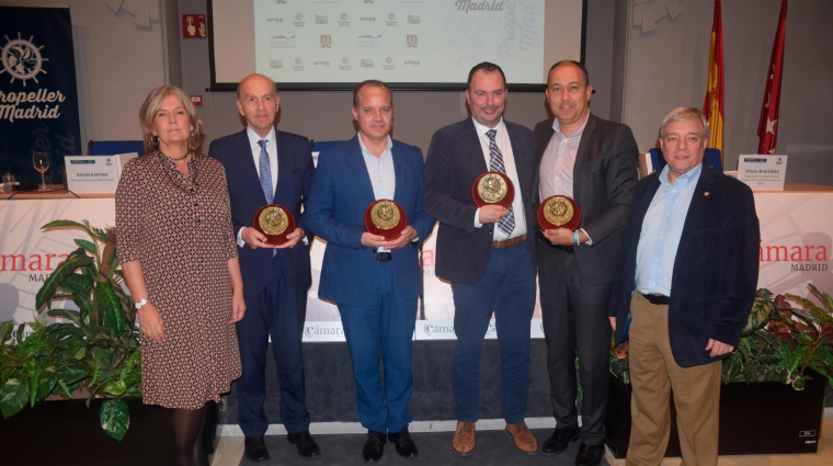 De izquierda a derecha, Mercedes Duch, vicepresidenta de Propeller Madrid; Antonio Pérez Millán, consejero delegado de Combiberia; Javier Cervera, responsable de Transición Energética de Balearia; David Raposo, director general de Marcotran; Ángel Martínez, responsable de Desarrollo de Negocio de Aviación Sostenible de Cepsa; y Miguel Ángel Palomero, presidente de Propeller Madrid. Foto M.J.