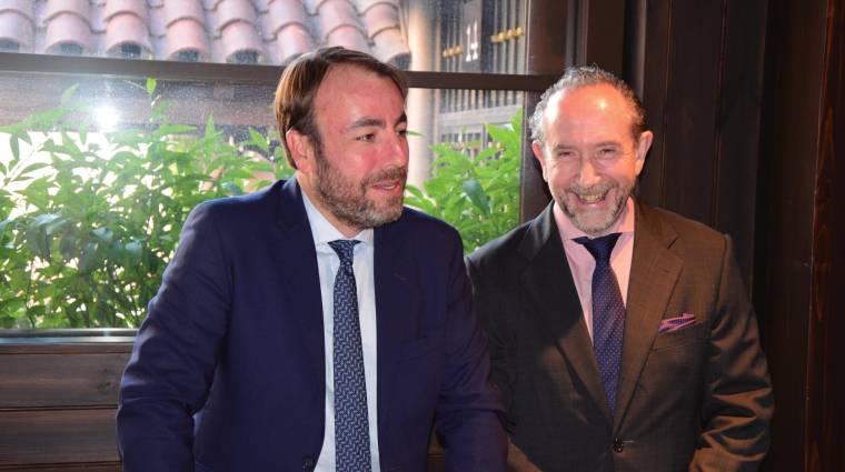 Antonio Bordils, CEO de Boluda Towage, junto a Julio Menor, presidente de Propeller Madrid.