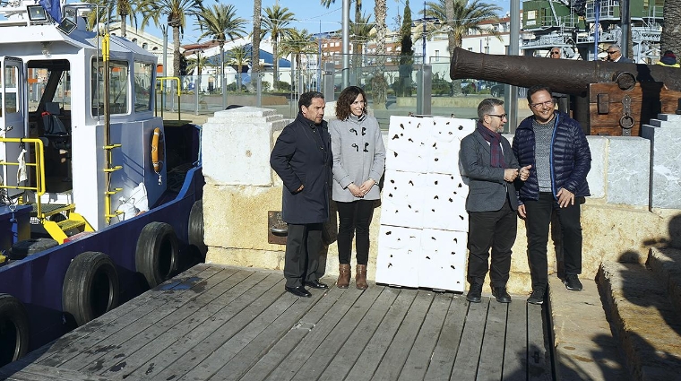 Joan Basora, director de desarrollo Corporativo i Sostenibilidad APT; Cristina Miret, técnica de la APT; Saül Garreta, presidente de la APT y Ignasi Ferrer, representante de Ocean Ecostructures.