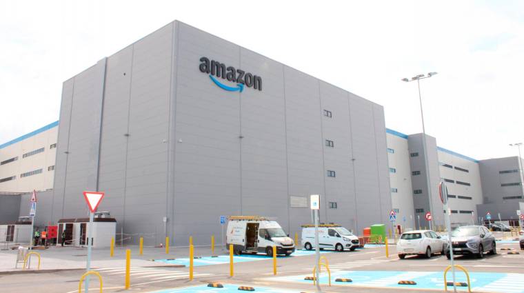 Amazon optimiza su centro robotizado de Illescas para gestionar 550.000 unidades al día