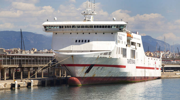 La naviera Trasmediterr&aacute;nea opera habitualmente en el muelle de Paraires del puerto de Palma.