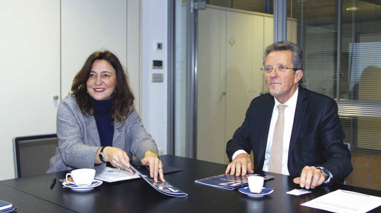 La presidenta del Puerto de Barcelona, Merc&egrave; Conesa, y el presidente de la Red Espa&ntilde;ola del Pacto Mundial de las Naciones Unidas, &Aacute;ngel Pes.