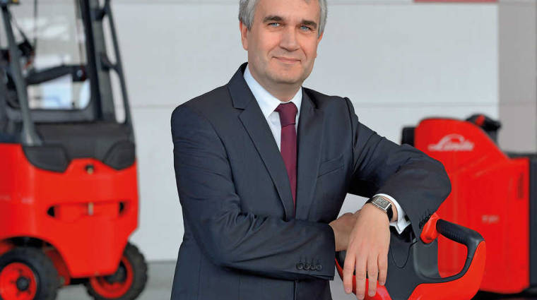 Christophe Lautray, presidente de la Federación Europea de Equipos de Gestión de Materiales y de Almacenamiento (FEM) y miembro de la junta (CSO) de Linde Material Handling.