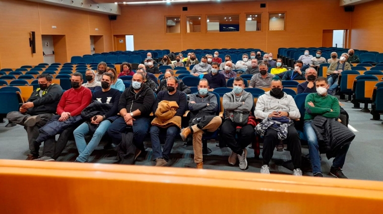 CCOO y UGT celebraron el pasado lunes una asamblea en la que se decidió iniciar un calendario de movilizaciones.