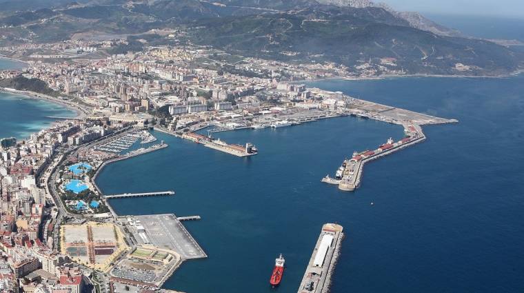 UGT entiende que las particularidades de los puertos de Ceuta y Melilla exige un tratamiento muy particular.