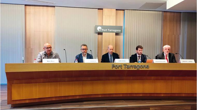 Marc Roca, gerente; Saül Garreta, presidente Port Tarragona; Joan Oriol, presidente Apportt; Celestino Rom, secretario del Consejo y Manuel López, tesorero.