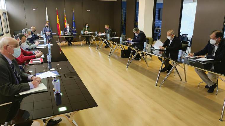 El Puerto de Alicante ha celebrado esta mañana la primera reunión, de este año, de su Consejo de Administración, presidida por Juan Antonio Gisbert García.