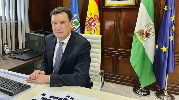 Alberto Santana Martínez, presidente de la Autoridad Portuaria de Huelva.