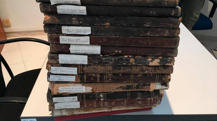 Valenciaport incorpora a su archivo web nueva documentación de sus faros