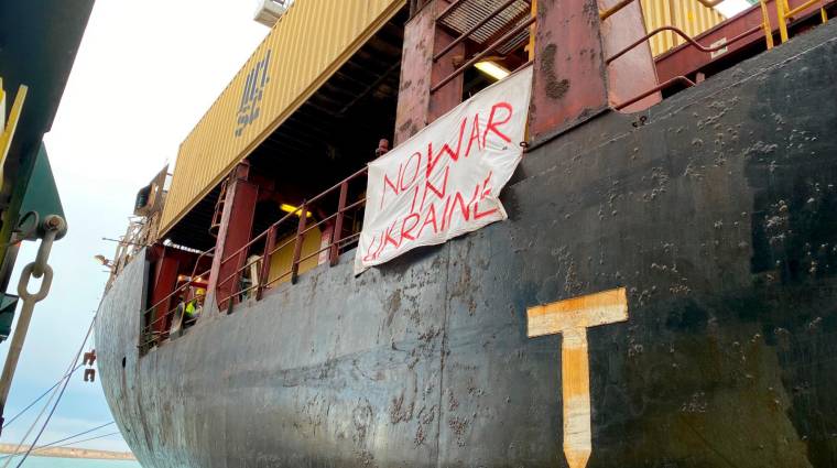 La tripulación del buque ha mostrado su malestar y preocupación por el conflicto de Ucrania.