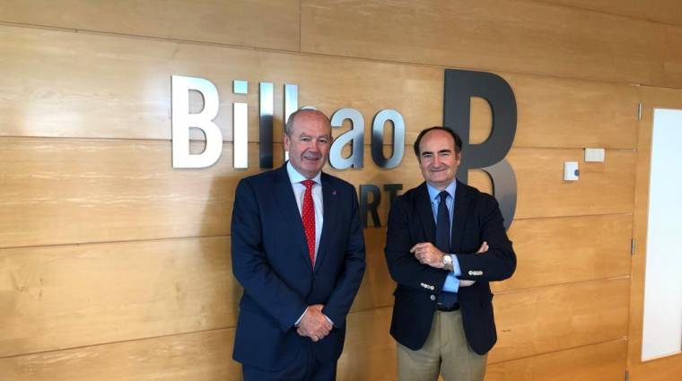 Los presidentes de la AP de Bilbao, Ricardo Barkala (izquierda), y de Bah&iacute;a de Algeciras, Gerardo Landaluce.