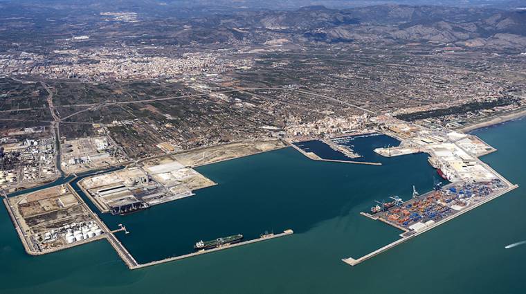 Imagen a&eacute;rea del Puerto de Castellón.