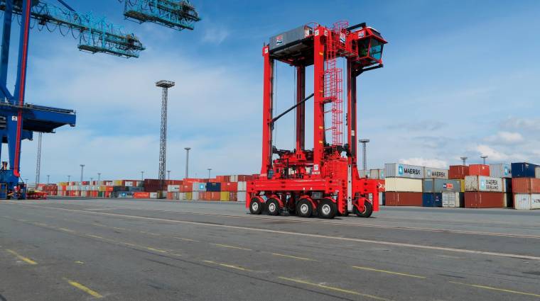 Kalmar entregará 27 straddle carriers híbridos a NTB North Sea Terminal Bremerhaven