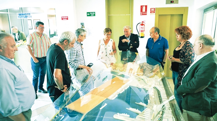 El presidente de la AP de Almer&iacute;a, Jes&uacute;s Caicedo, recibi&oacute; a la portavoz del Grupo Socialista en el Ayuntamiento de Almer&iacute;a, Adriana Valverde.