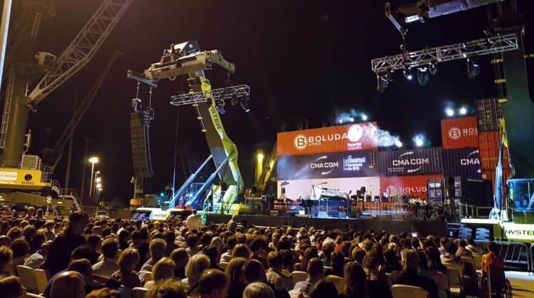 El Muelle Norte del Puerto de Sevilla acogió la clausura de la XX Bienal de Flamenco.