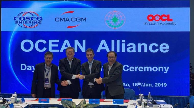 La firma tuvo lugar ayer en Hainan (China), con los ejecutivos de CMA CGM, COSCO Shipping, Evergreen y OOCL.
